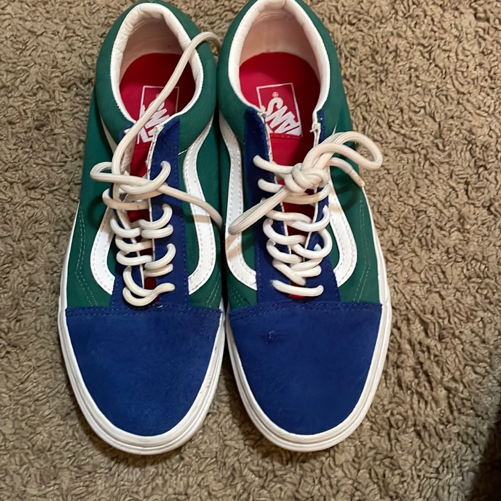 Vans